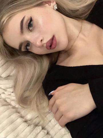 Полина Первый раз фото 3